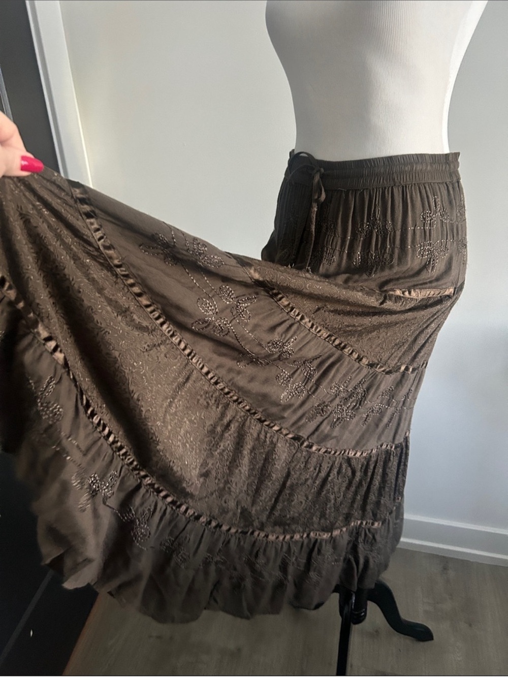 Size S  dark olive- brown ribbon tiers maxi shirt with elastic waist